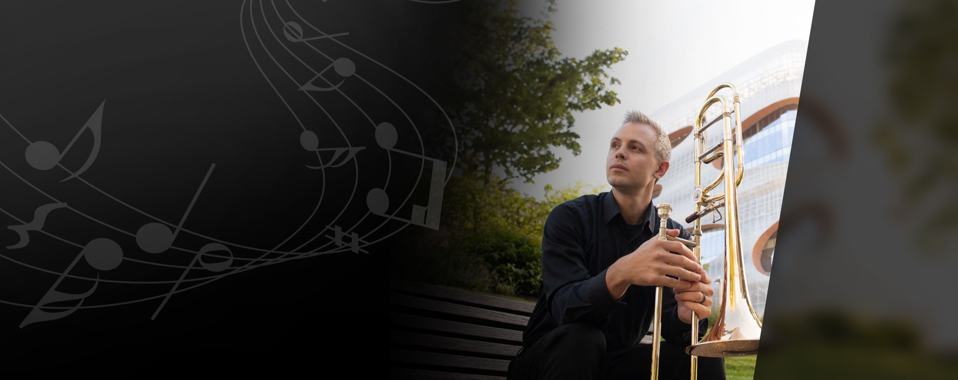 trumpet-player-full